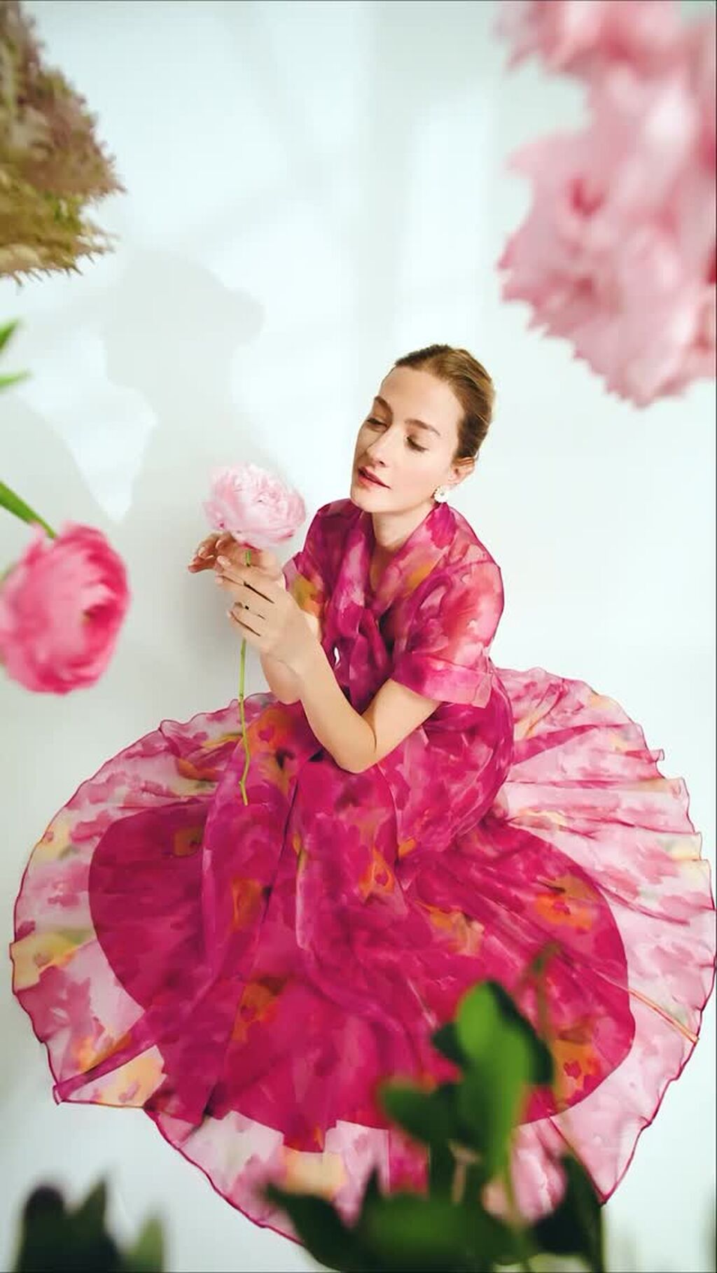Where elegance blooms in colour!