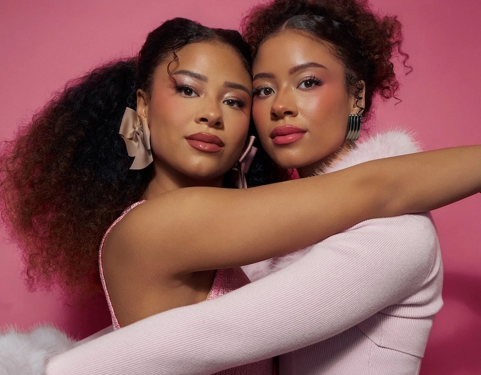 THE LEARMANN TWINS AND THE NEW LANGUAGE OF BEAUTY