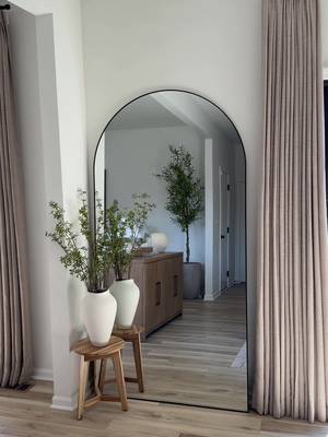 Floor mirror 