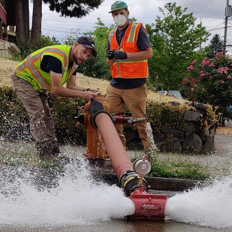 Maintaining water quality with hydrant flushing