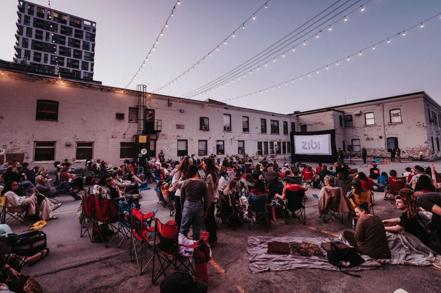 Get ready for Summer 2026 at Zibi: free outdoor jazz concerts, dance lessons, movies, markets and more!  