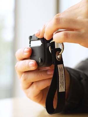 Holder Link & Eyelet Keyring Strap