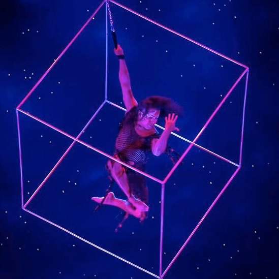 See the jaw-dropping Lone Star Circus performances at Temple Shalom, Dallas May 30&ndash;June 3