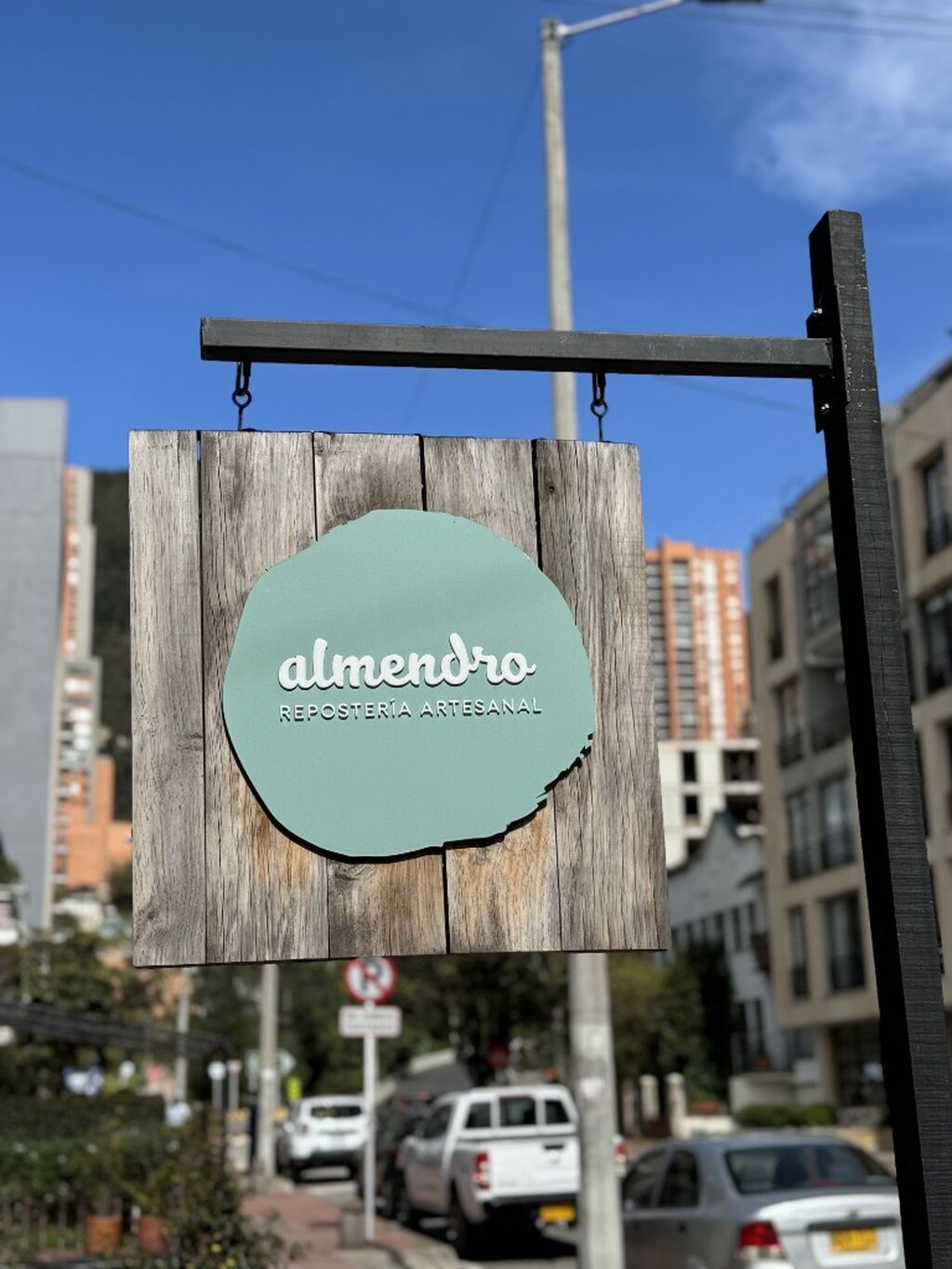 &iquest;C&oacute;mo llegar a Almendro Reposter&iacute;a? (Ver sedes)📍