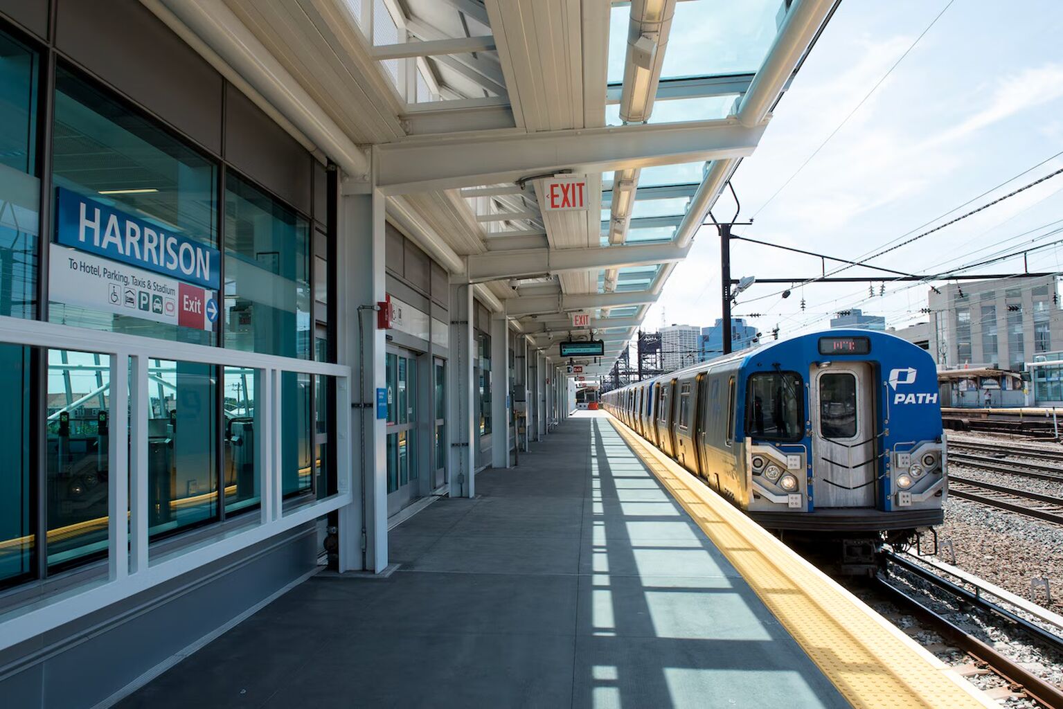 Before The City Wakes Up: The Hidden Cost Of Early Morning PATH Delays On Jersey Commuters