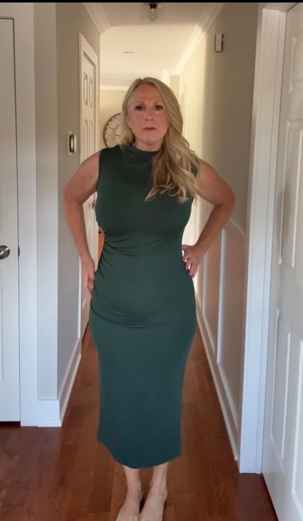 Amazon Body-Con Dress (green in video) CAD 