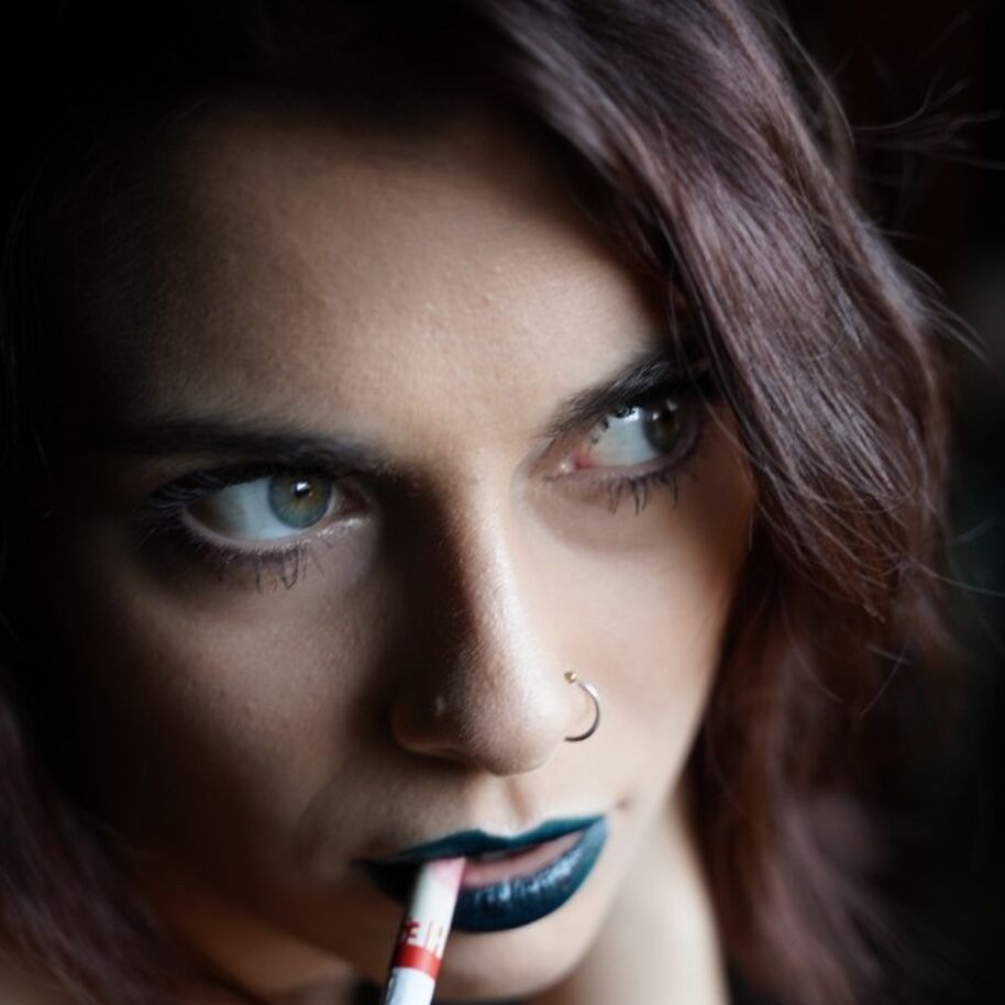 Smoking Erotica 18+