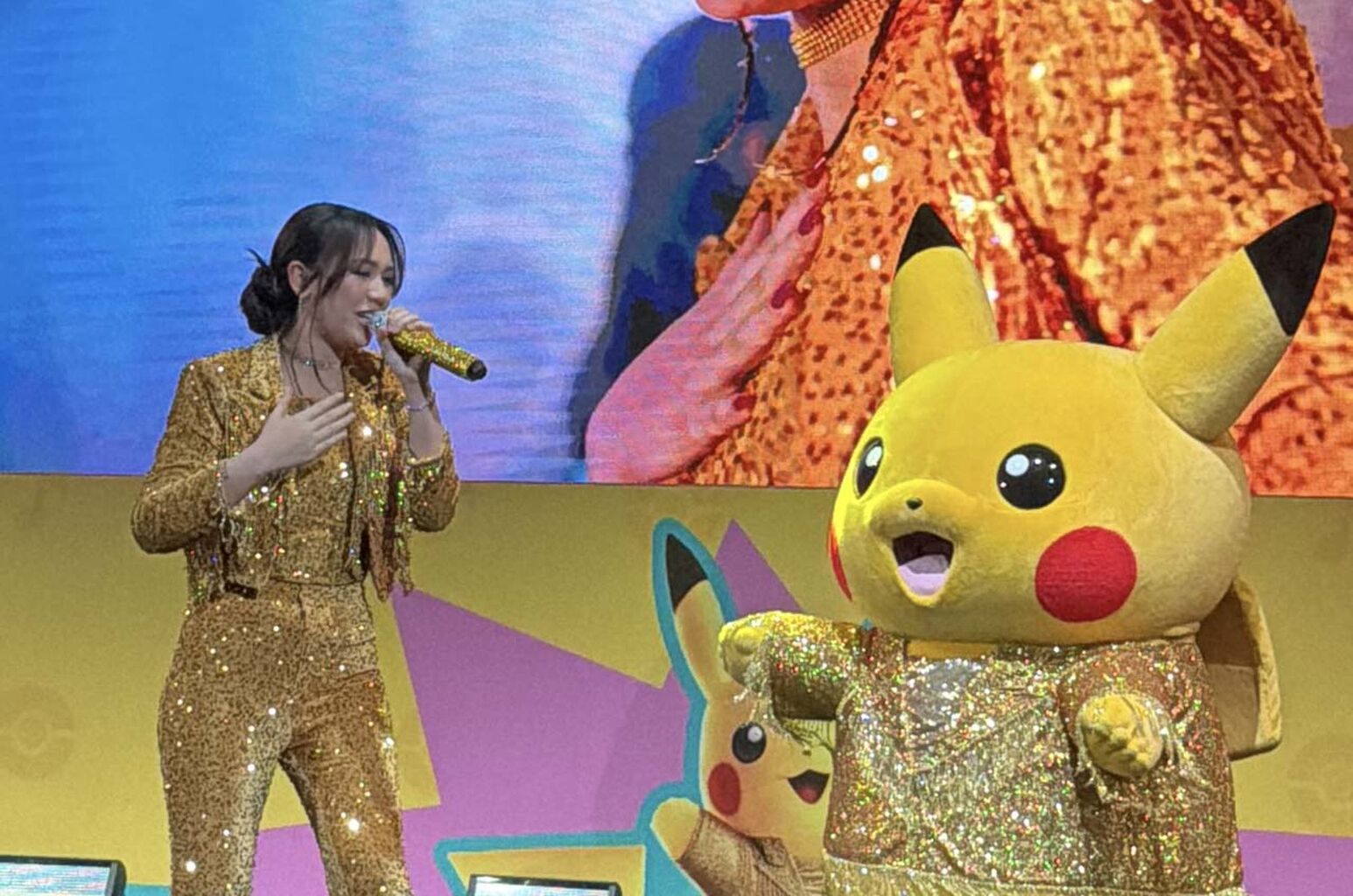 Happy Asmara dan Pikachu Bikin Heboh Lewat Goyang HEPIKA