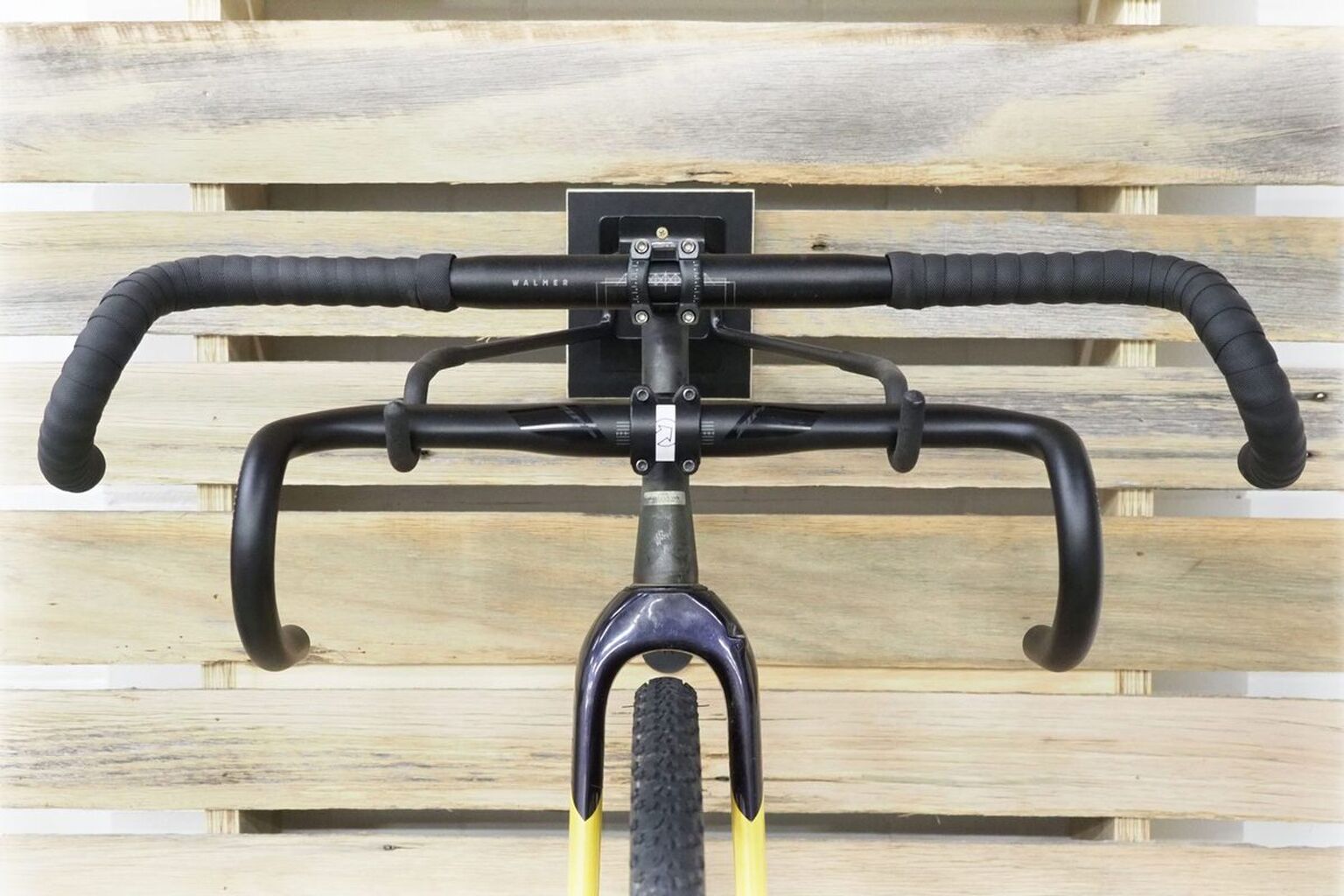 Screw aero &ndash; what's the widest drop bar money can buy?