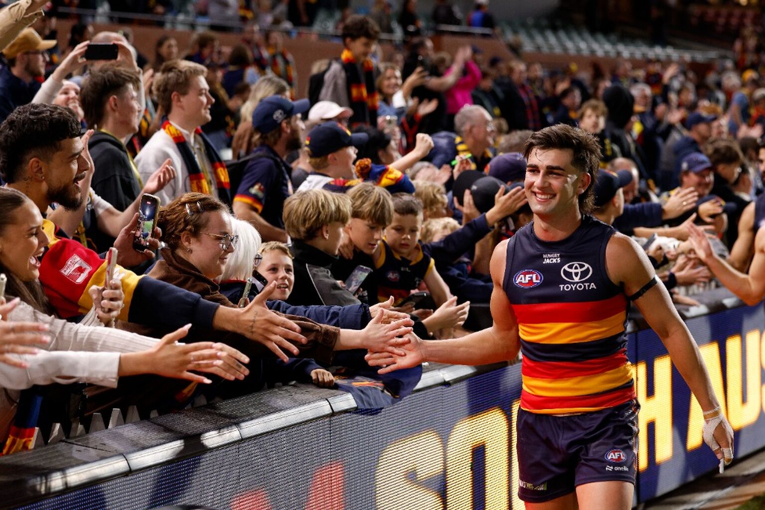 GET YOUR TICKETS V GEELONG NOW 🎟️