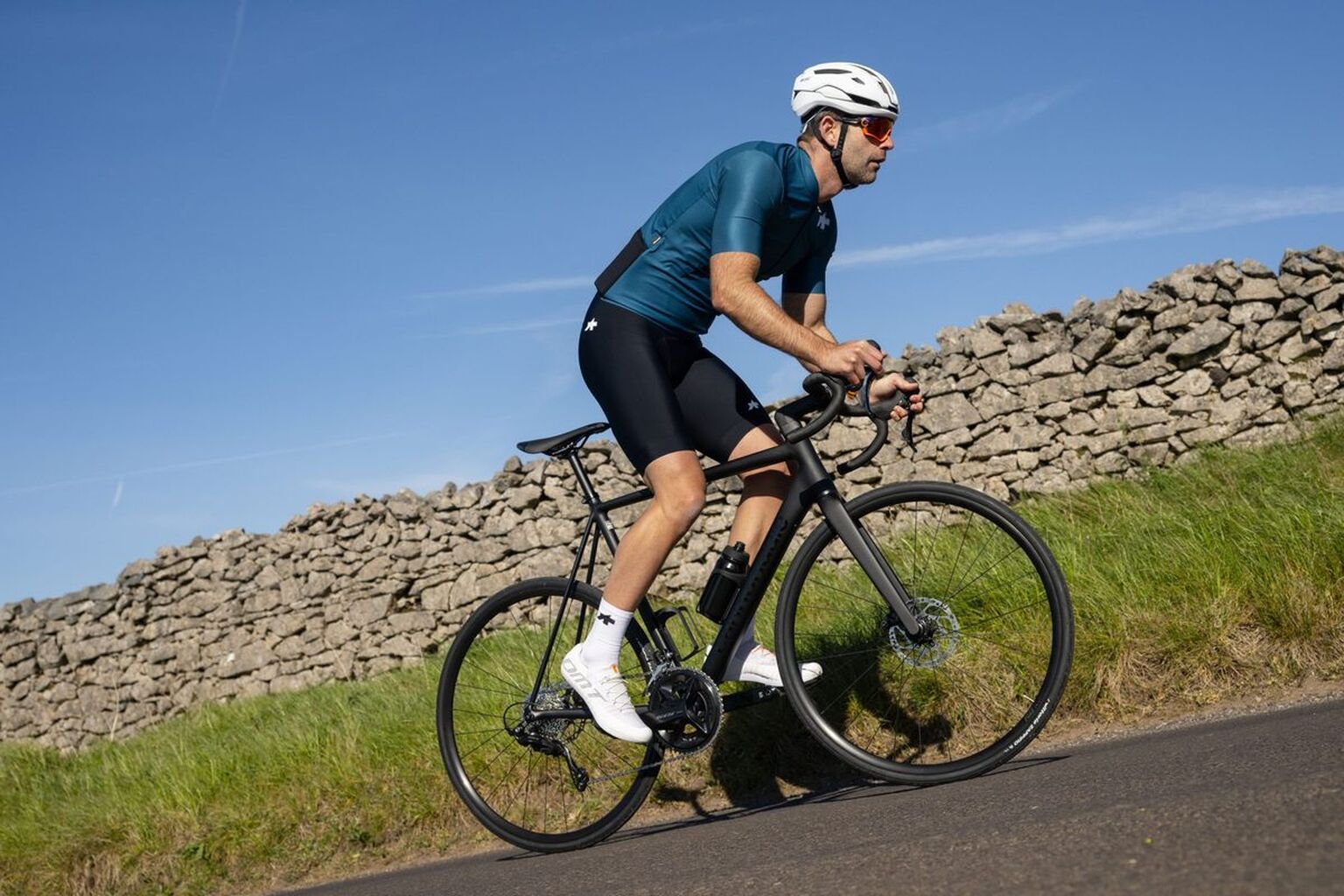 Cannondale CAAD14&nbsp;review: the alloy race bike enthusiasts have been waiting for&nbsp;&ndash;&nbsp;but&nbsp;the price makes it&nbsp;a tough sell | BikeRadar