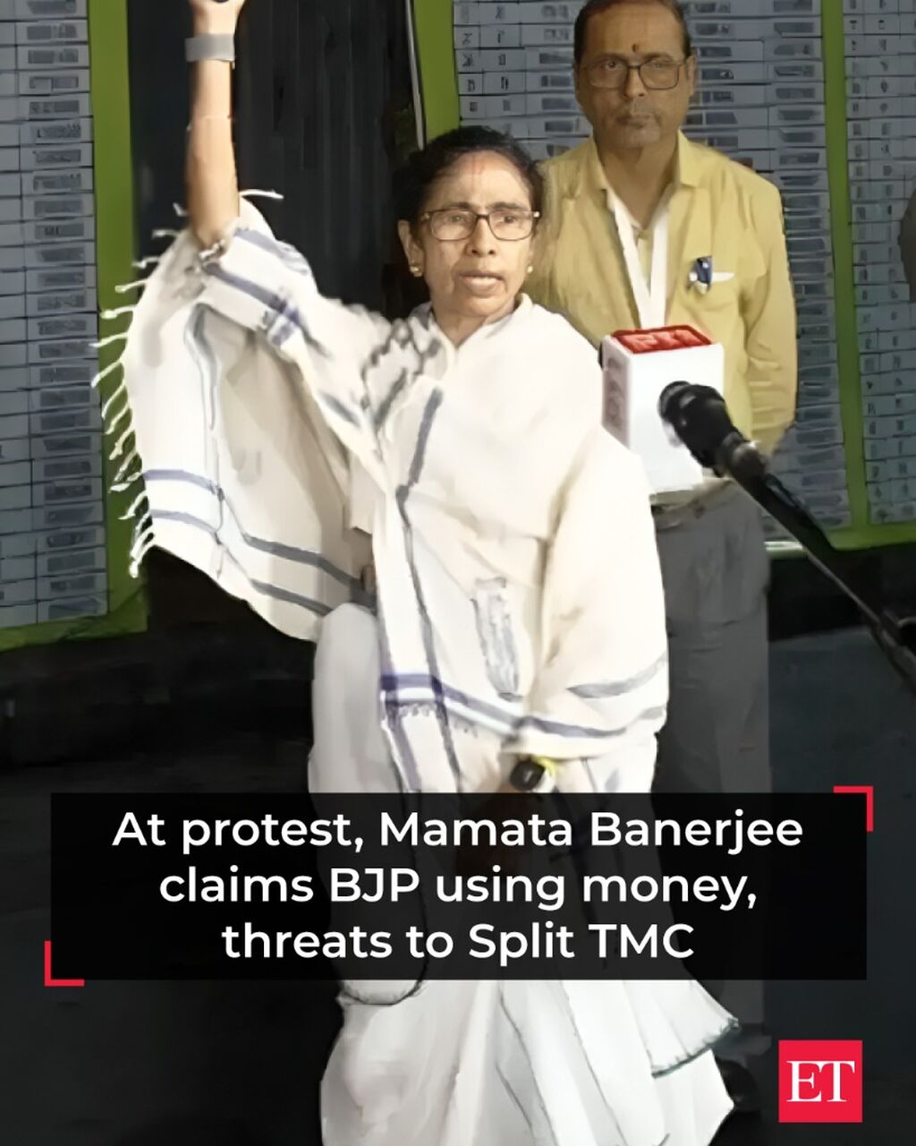 At protest, Mamata Banerjee claims BJP using money, threats to Split TMC