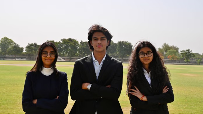 What is &lsquo;Plas-Stick&rsquo;&mdash;the invention which won 3 Indian teens the Earth Prize