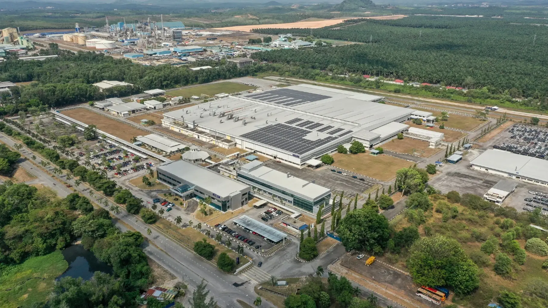 Leapmotor B10 Local Assembly To Begin Within Three Months; C10 CKD Production Already Underway