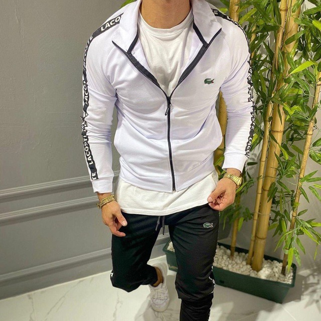 Men's Clothing / Ropa de hombre