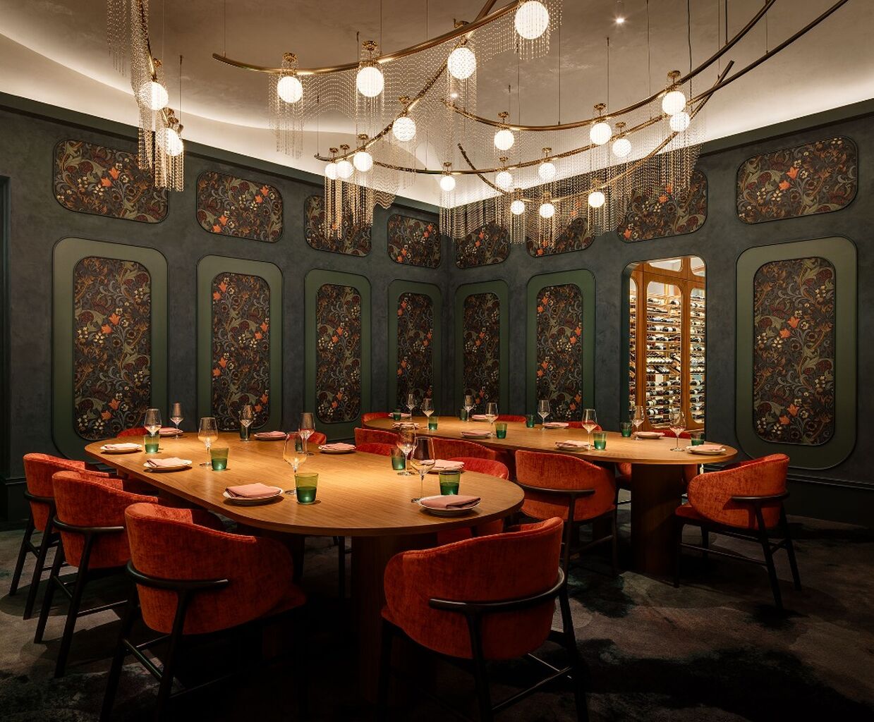 Theatrical Design Sets the Stage for Restaurant Experience | I+S Design