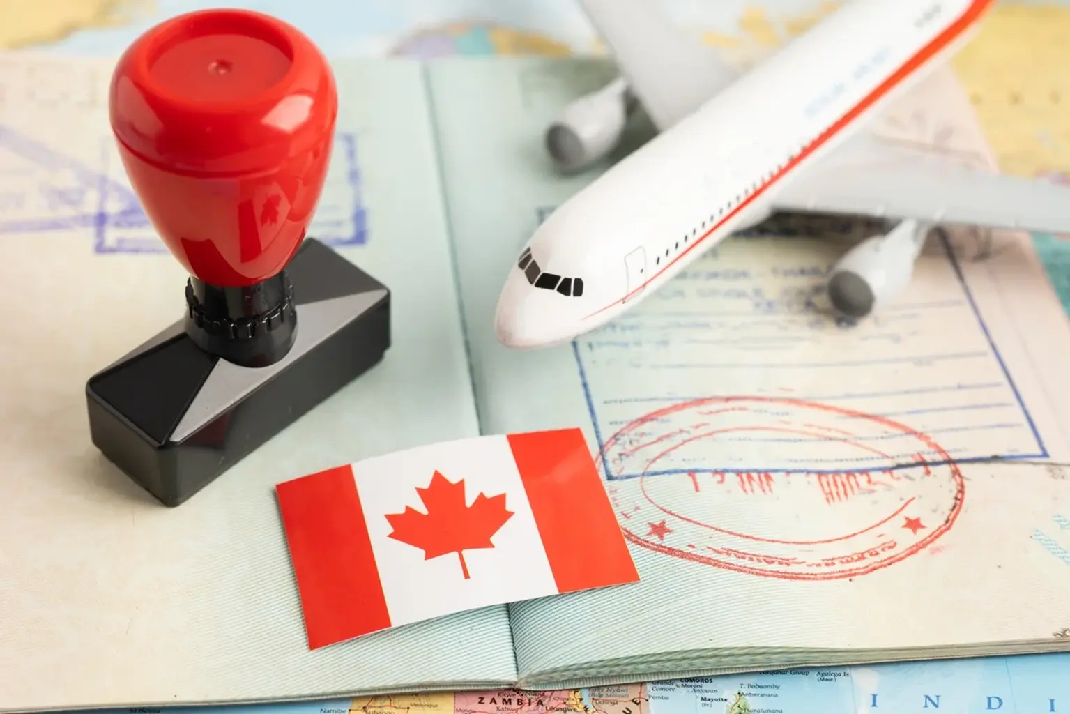 Canada Tourist Visa from Dubai (2026): Requirements, Online Application, Fees &amp; Processing Time