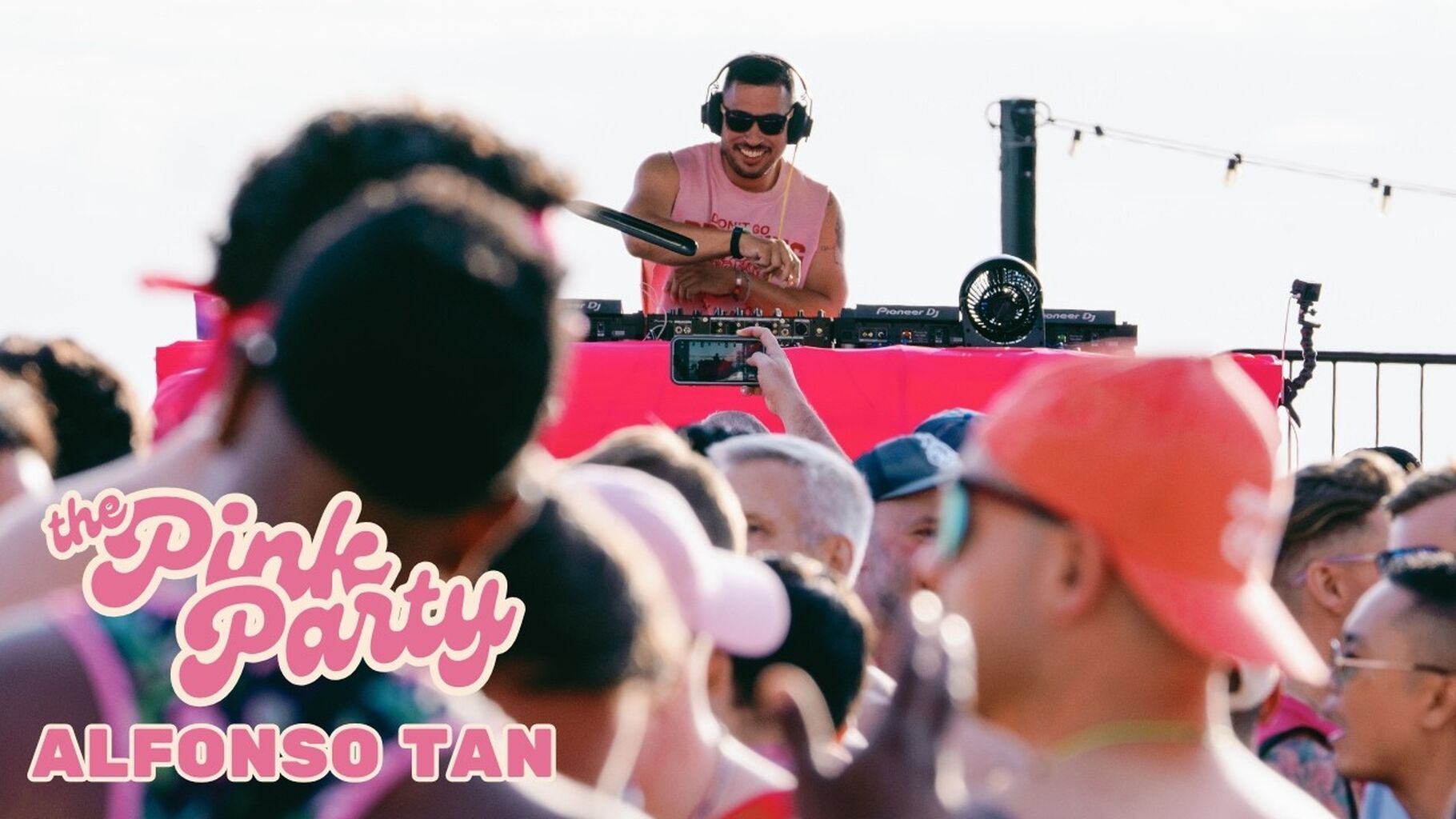 Alfonso Tan at Pier 62 | The Pink Party 2025 | ROAR Events