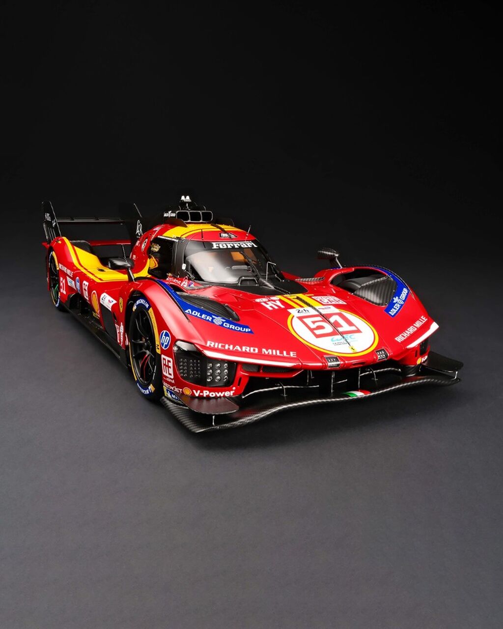 Ferrari 499P #51 Hypercar (2025) - 1:8 scale