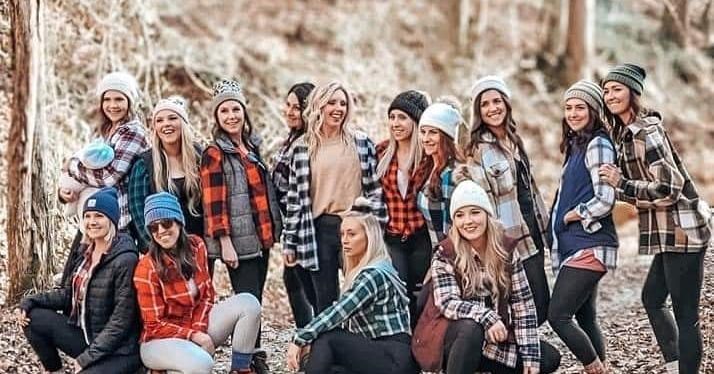 Girls' Cabin Getaway in Blue Ridge: Crafting the Perfect Escape