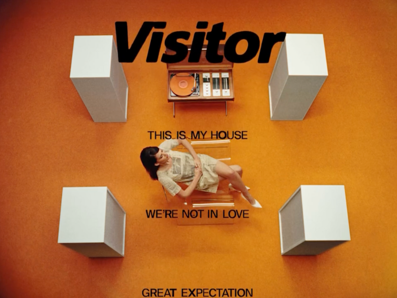 PRE-SAVE SIENNA SPIRO&rsquo;S UPCOMING ALBUM &lsquo;VISITOR&rsquo; HERE