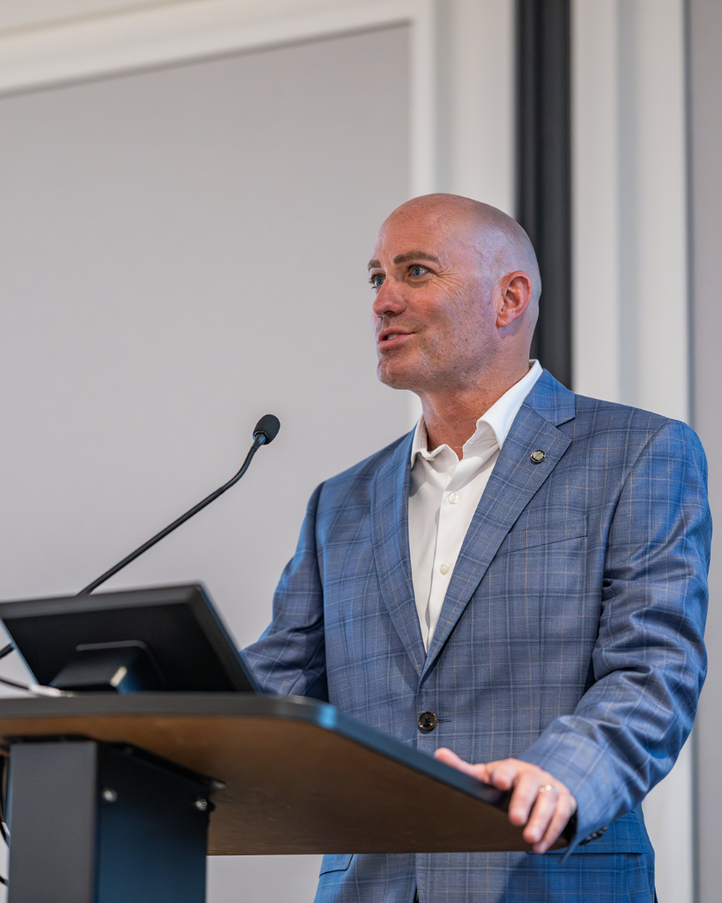 Meet & Greet: Coach Chris Sapp Photo Album