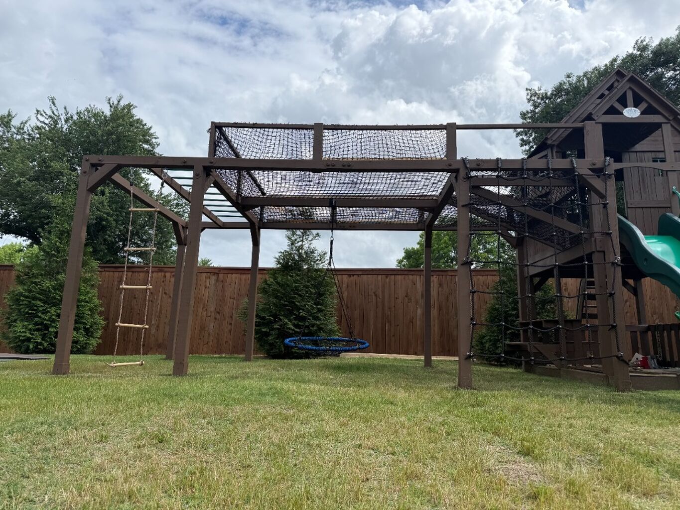 New CRAFTSMAN&reg; Project Hub Turns Extra Daylight into Extra Time Together This Father's Day