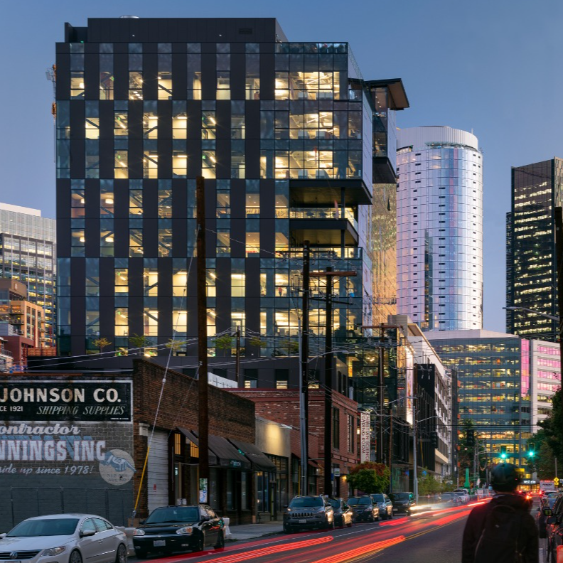 8th & Thomas