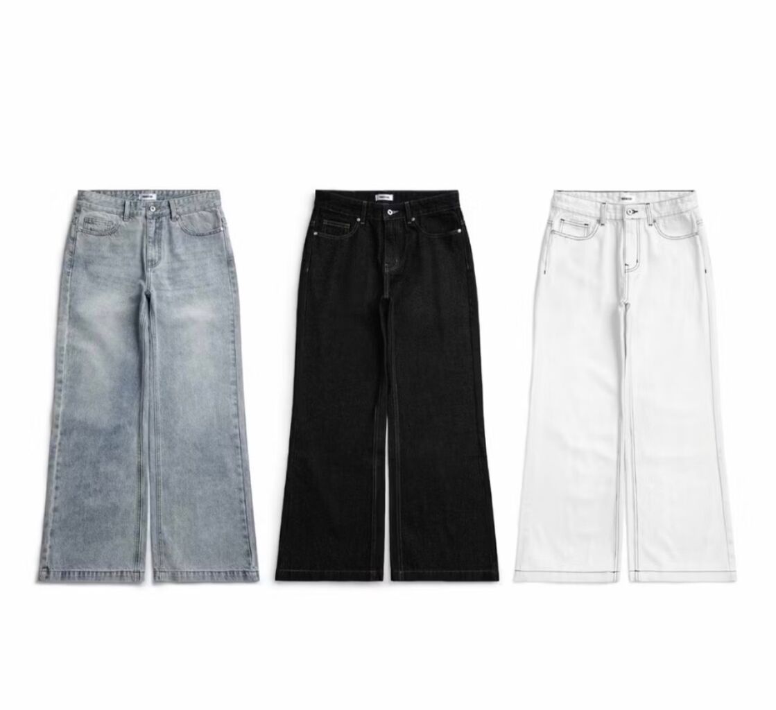 19. TRICHCLUB FLARE JEANS