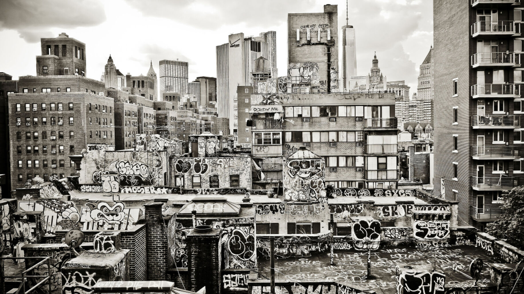 Mozaika - Julian Lennon |  Leica Gallery Prague