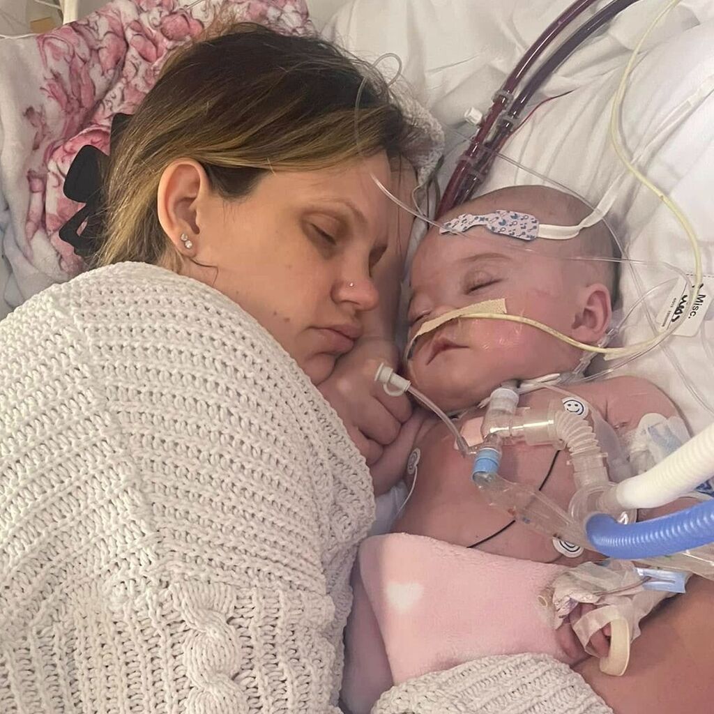 A Machine, a Baby Girl and a 289-Day Miracle