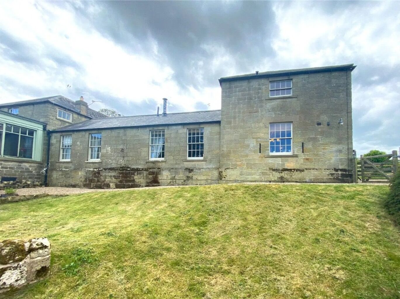 Apple Orchard House, High Buston