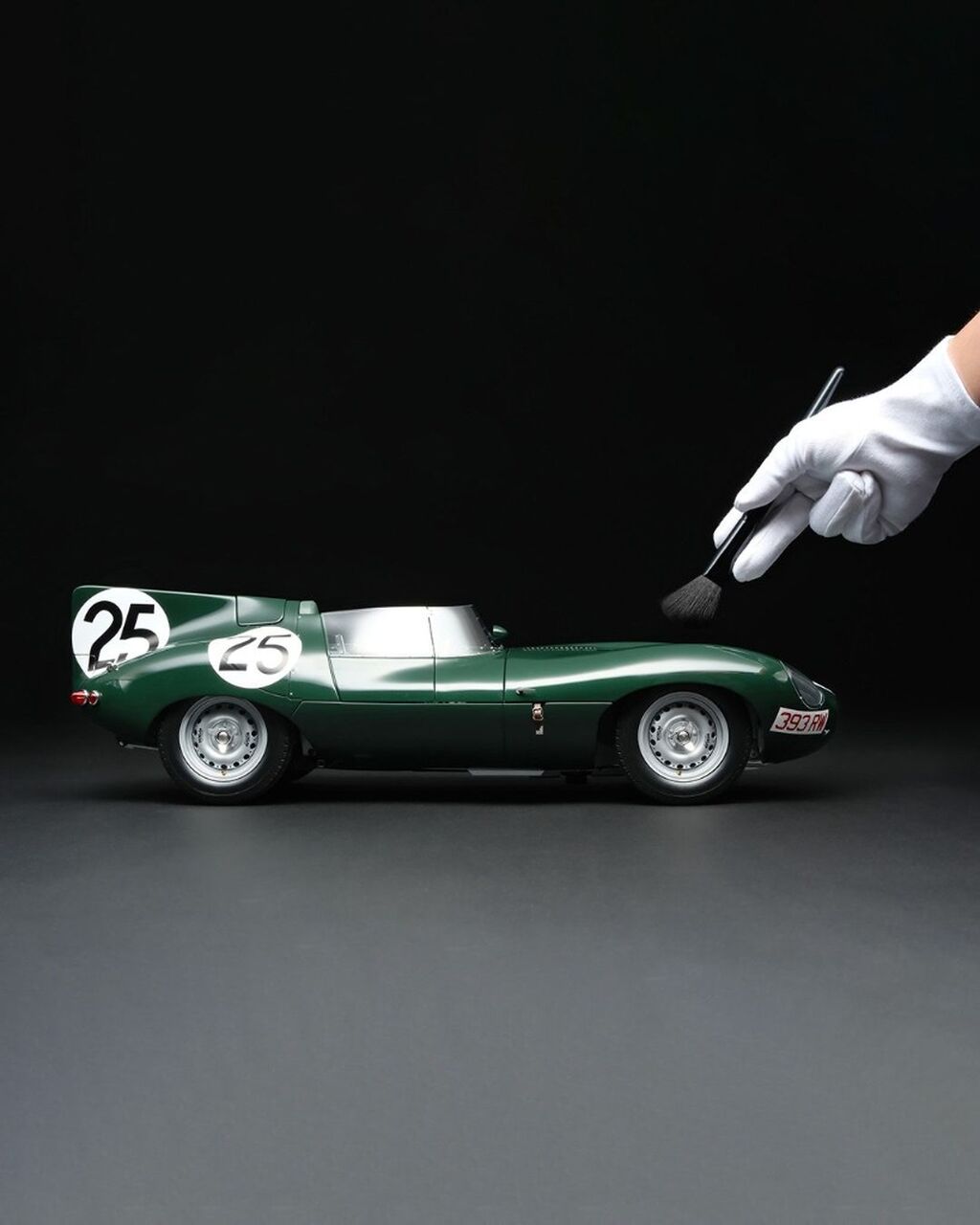 Jaguar D-type - 1956 Reims Winner - 1:8 scale