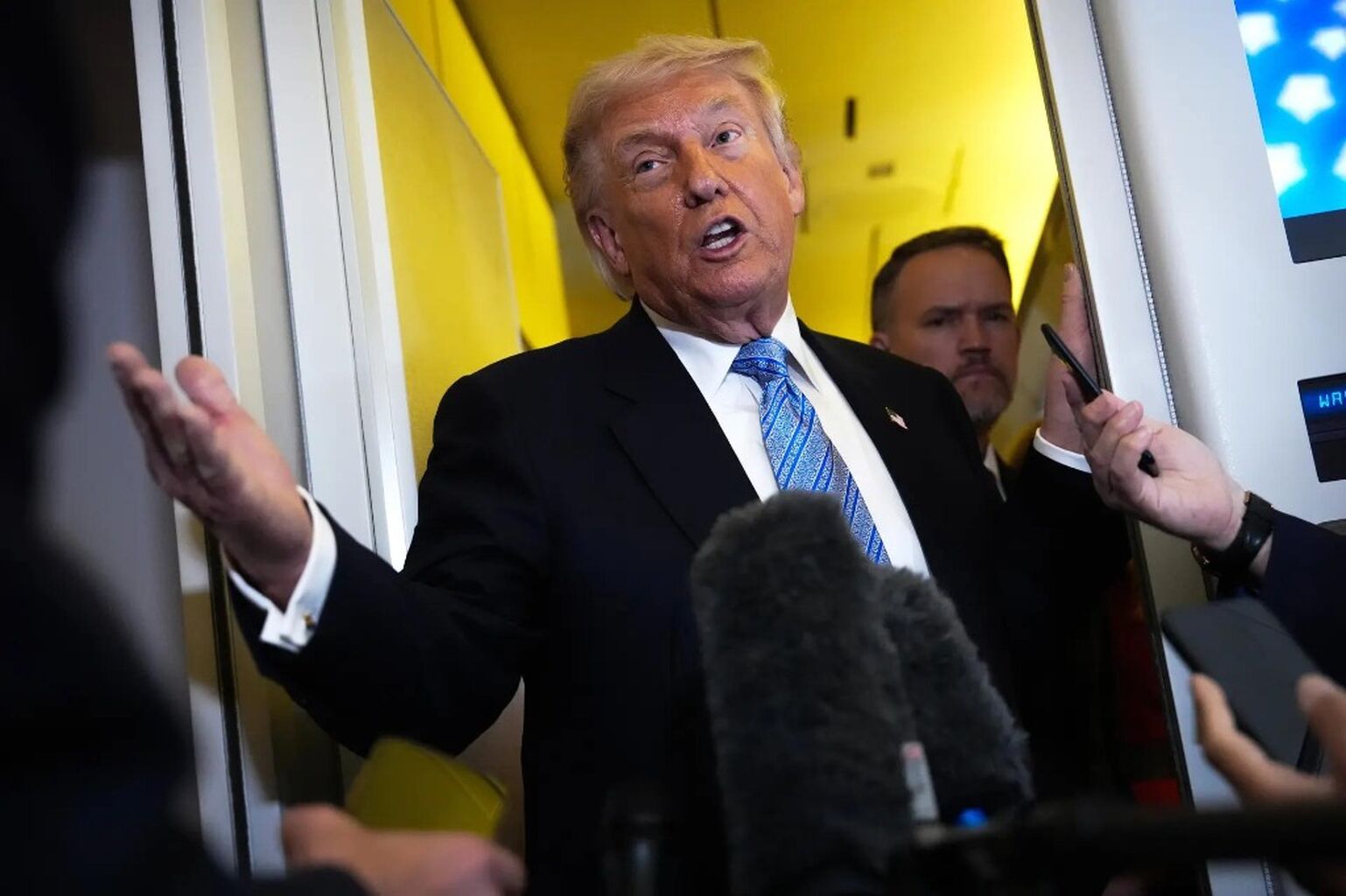 Trump reports over $1.4 billion in income from crypto ventures 