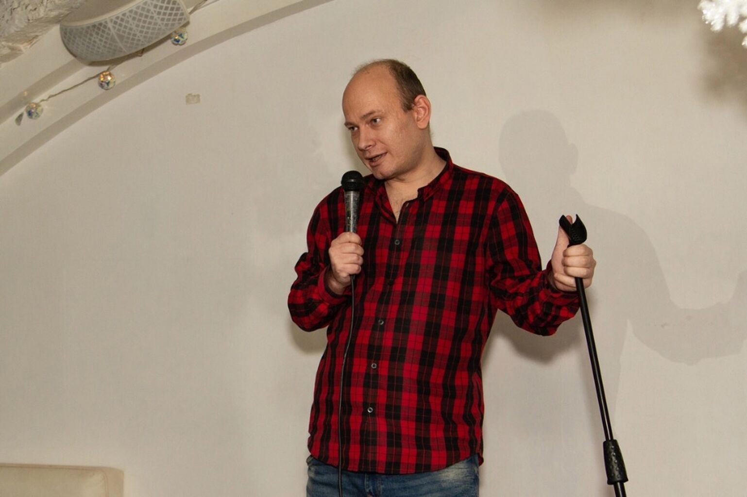 &laquo;Я люблю троллить&raquo;. Как липецкий комик с помощью юмора сопротивляется &laquo;Единой России&raquo; и Путину