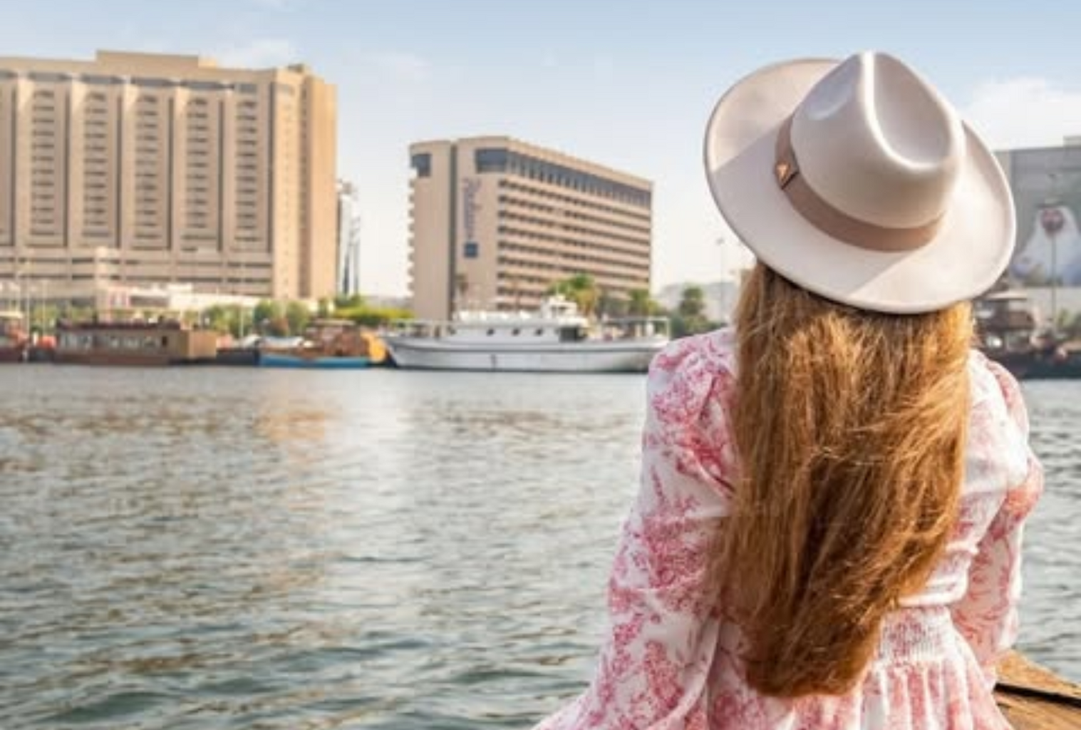 Radisson Blu Dubai Deira Creek