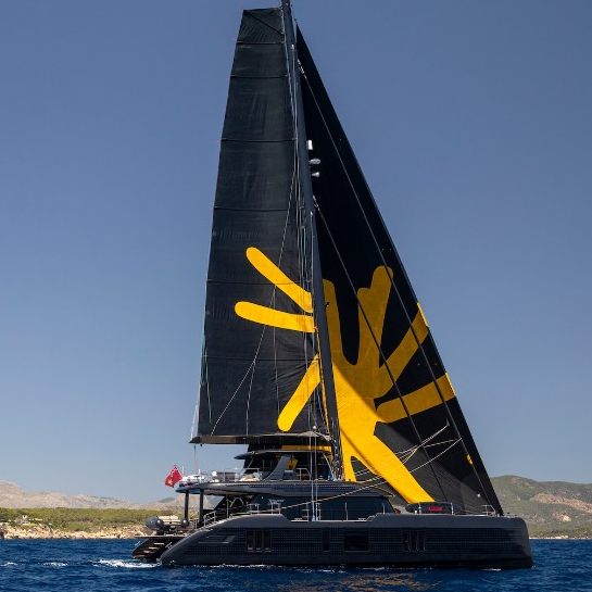 RAY ECO SUNREEF - AVAILABLE FOR CHARTER IN THE CARIBBEAN & THE BAHAMAS