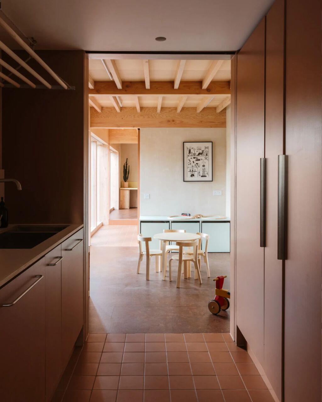 Mid Century Spacious Family Home, South East London 📍