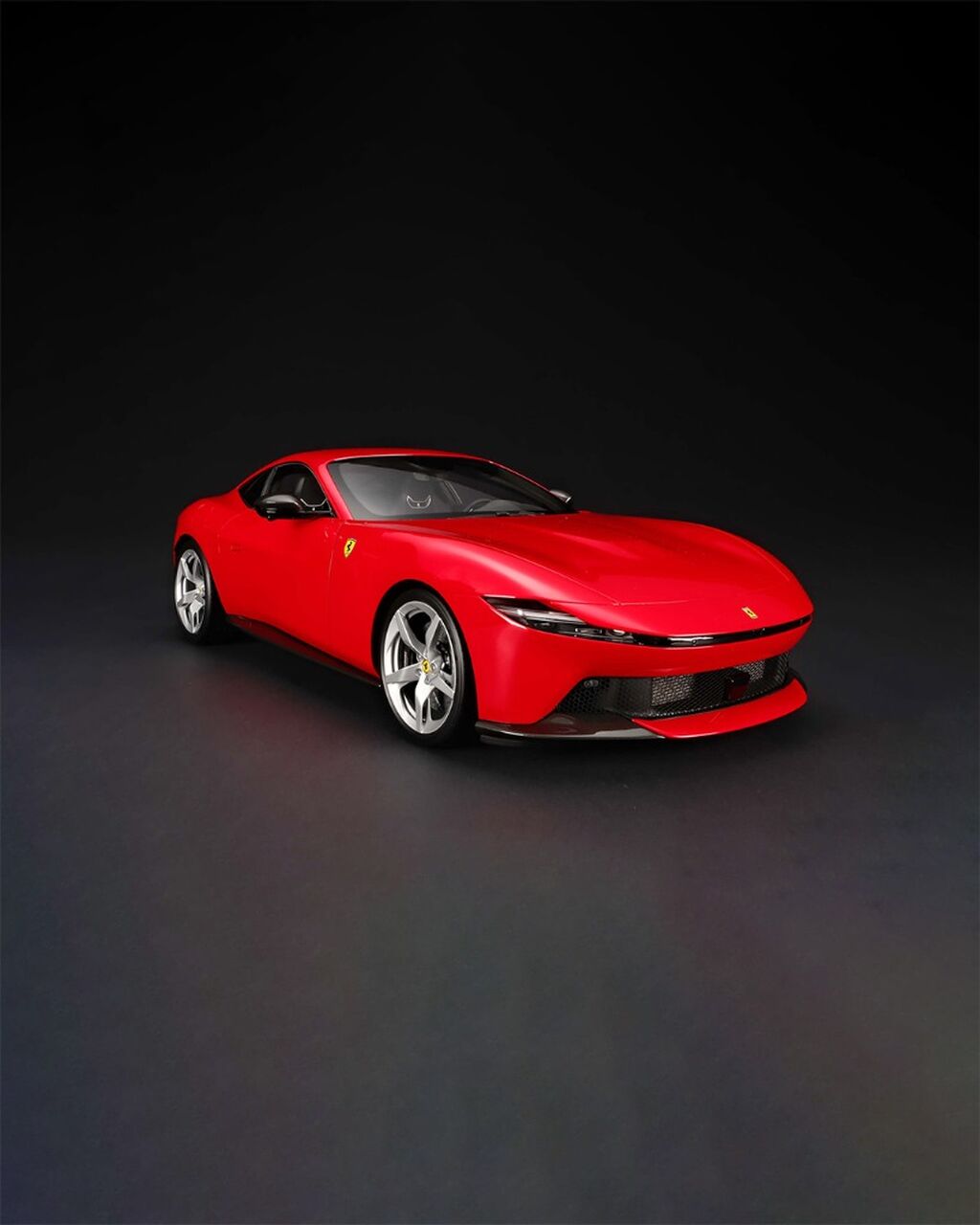 Ferrari Amalfi (2026) - Rosso Corsa - 1:8 scale