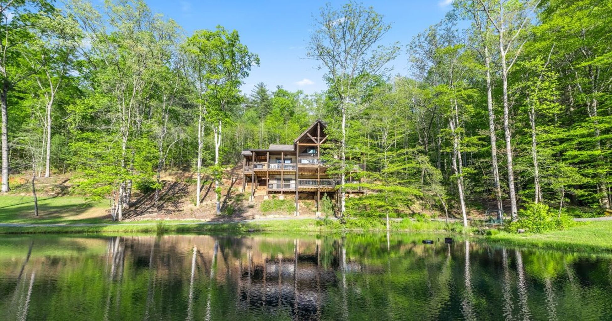 The Best Lakefront Cabins in Blue Ridge, GA