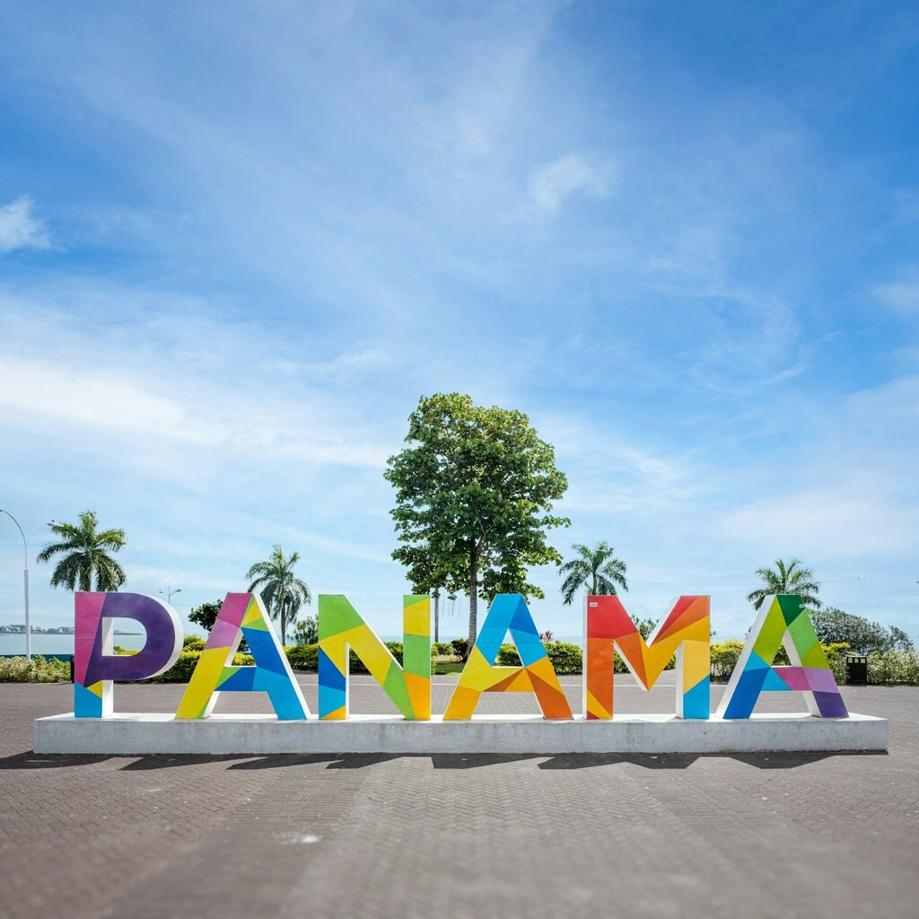 Panama City Highlights Tour With Shevy