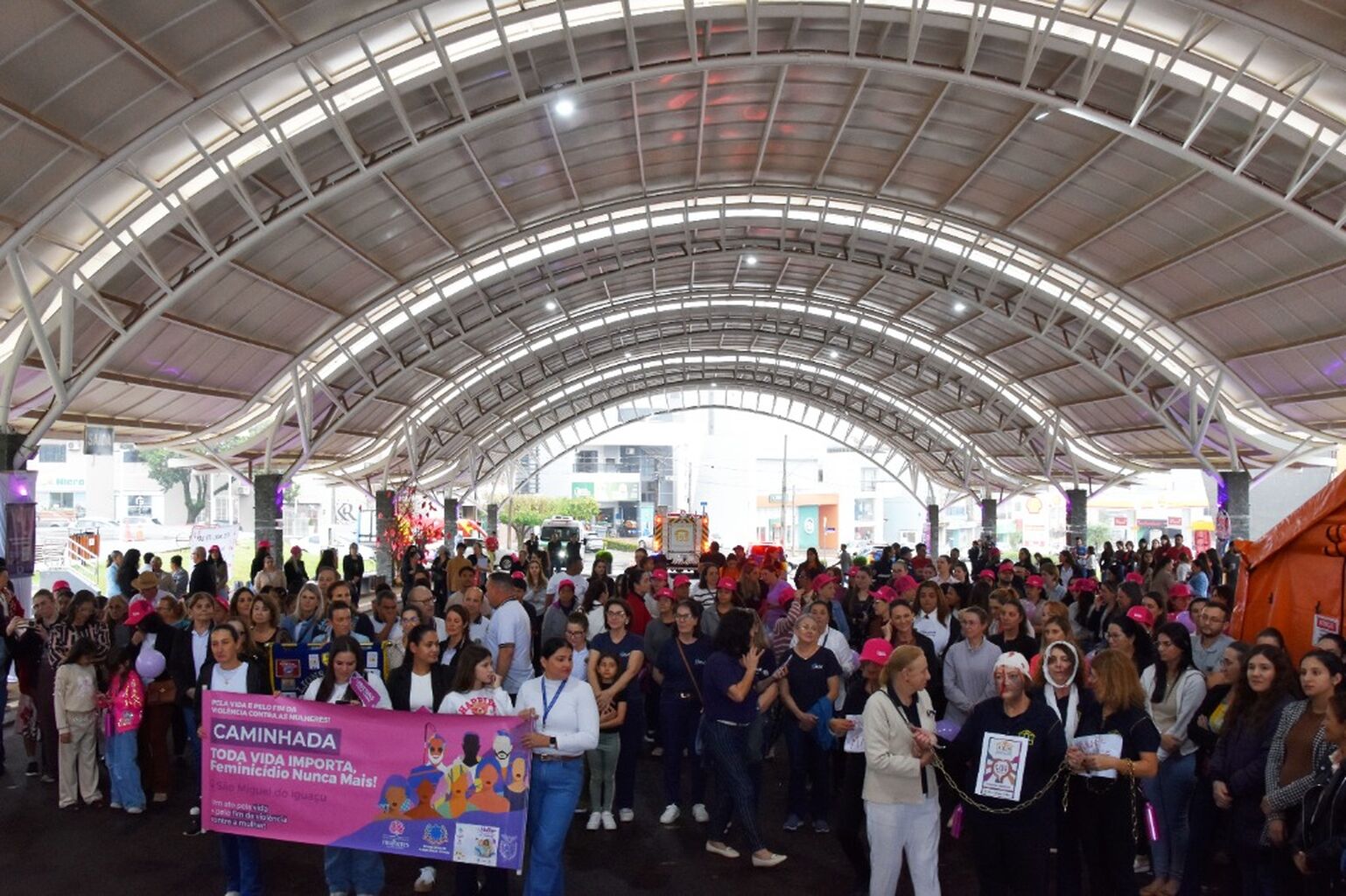Governo Municipal realiza 4&ordf; Caminhada de Combate ao Feminic&iacute;dio