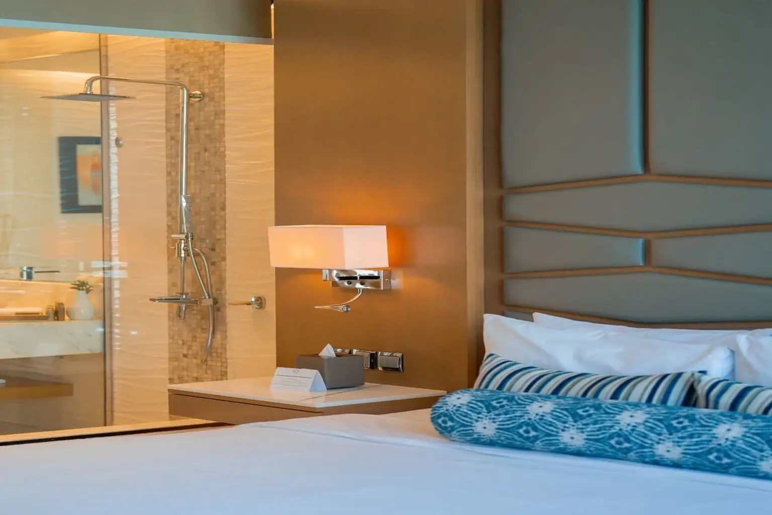 Canal Central Hotel Business Bay