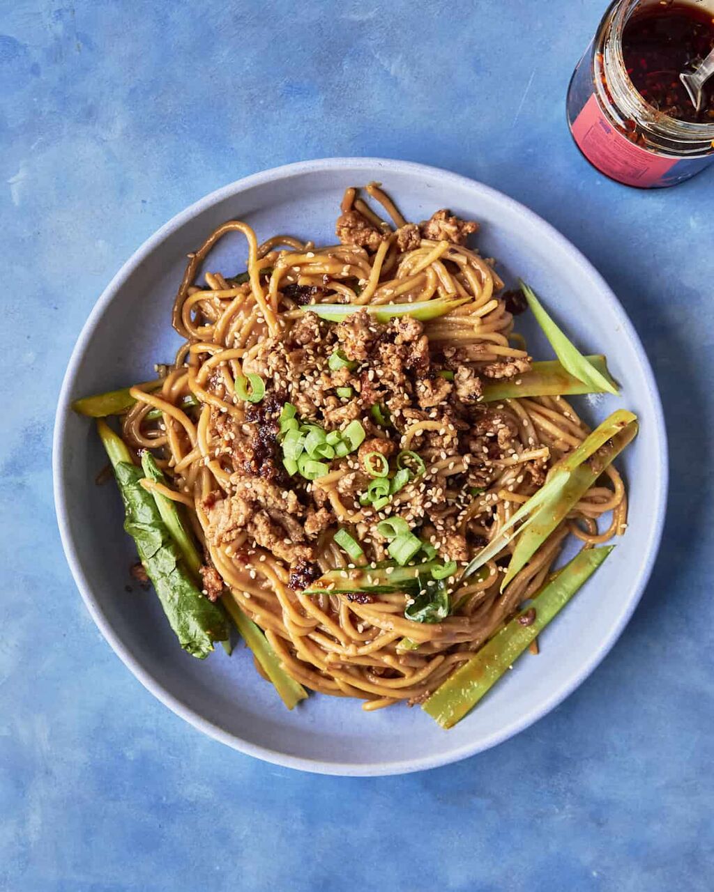 Easy Dan Dan Noodles {Budget Lunch Under &pound;1 a Bowl!}