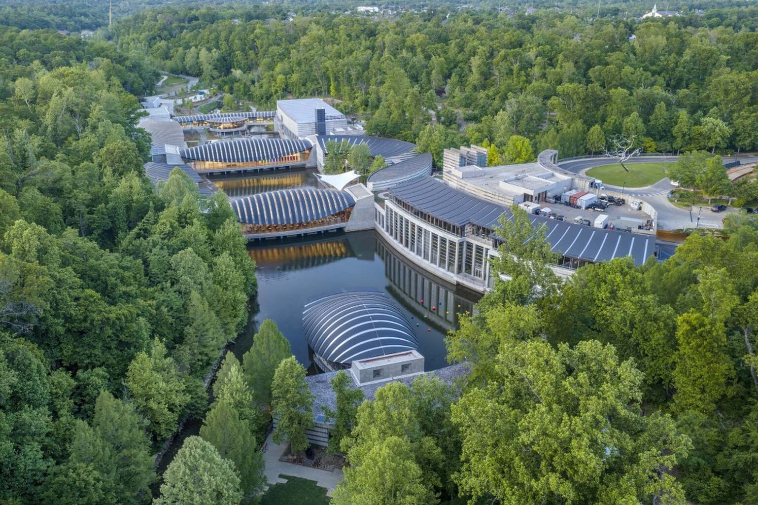 Safdie Architects Expands the Crystal Bridges Museum Into a Cultural Village
