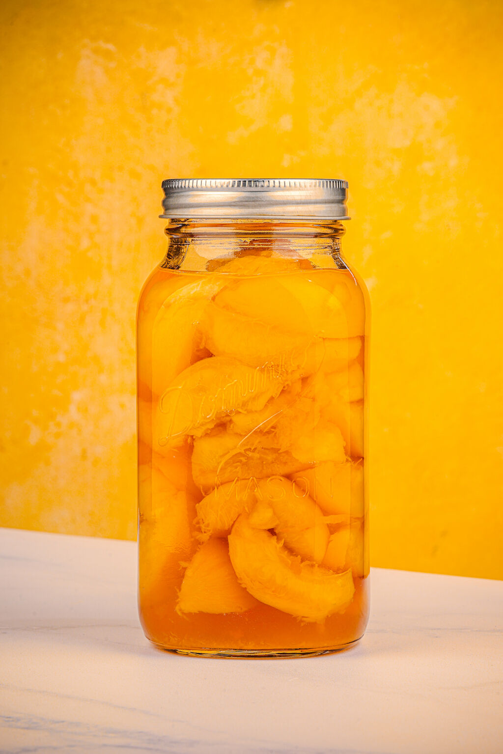 Guide ultime pour les p&ecirc;ches en conserve (sirop l&eacute;ger)