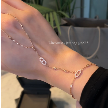 Messika hand chain rose gold ; create an account and use my discount at checkout - Lux 