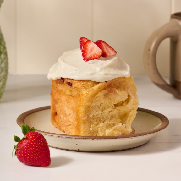 Strawberry Lemon Sweet Rolls