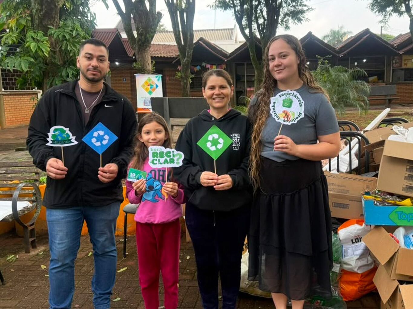 Recicla SMI de agosto bate recorde do ano com mais de 780 kg de recicl&aacute;veis recolhidos