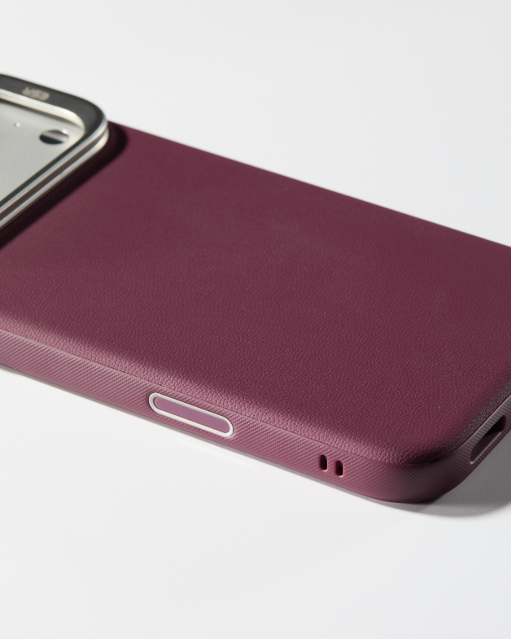 Atelier Magnetic Case (Flex Stand)